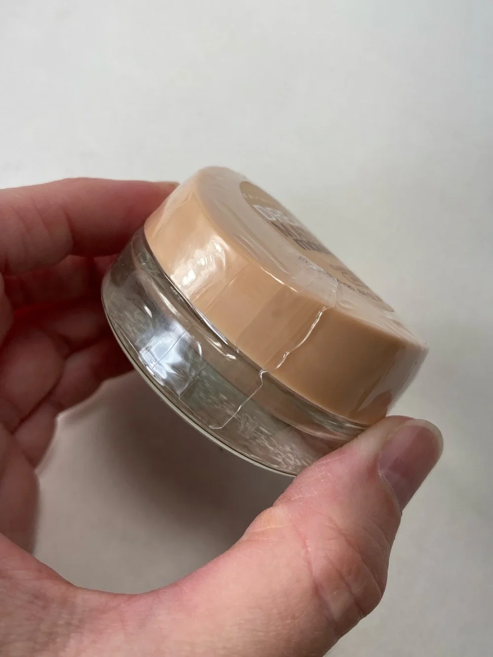 Maybelline New York Dream Matte Mousse Foundation Classic Ivory (Light 2) .64 oz